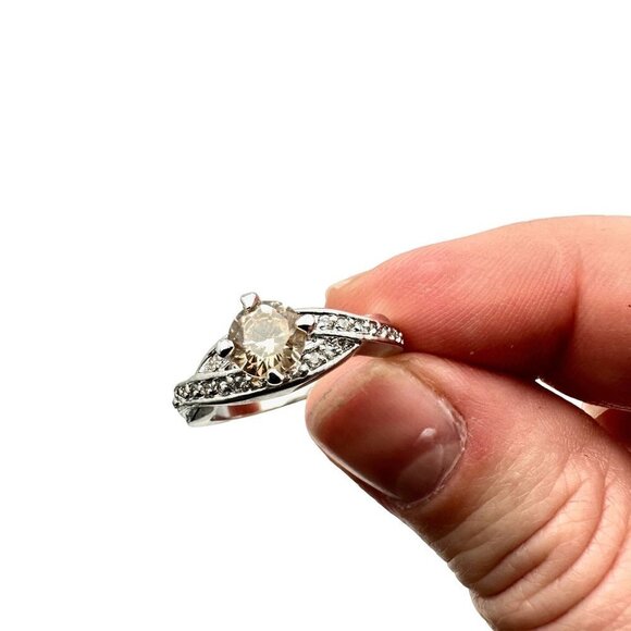 Womens Ring 10K White Gold Champagne Cubic Zirconia 3.9 Gram Size 7.5 - Picture 7 of 12